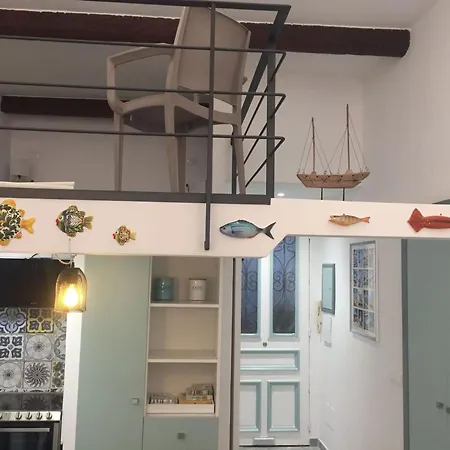 Apartman Avec Mezzanine, Climatise, Au Coeur De Menton, Proche Plages Et Commerces - Fr-1-196-300 *